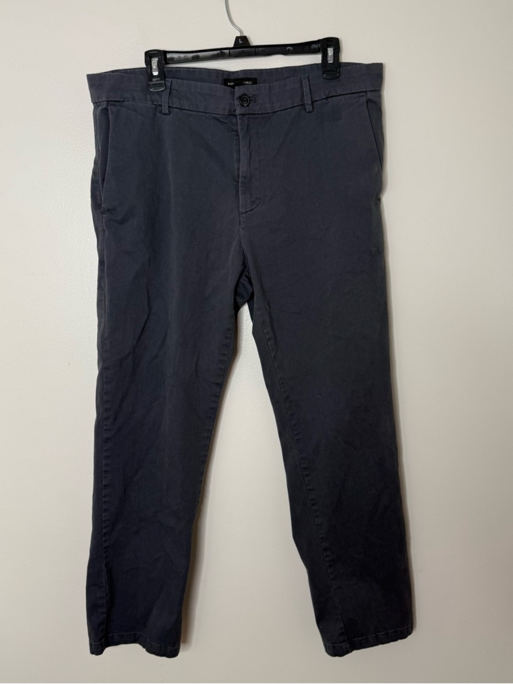 Banana Republic Men’s 36/30 Navy Blue Straight Chino Pants Slacks Business Date